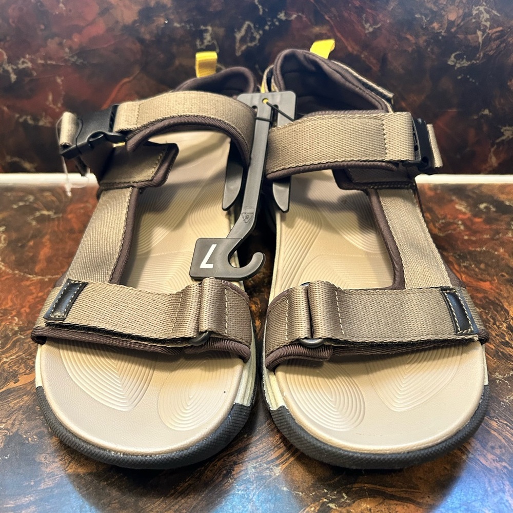 Ozark Trail Tek Fisherman Sandal Size Men's 7 Hiking Adventure Shoes